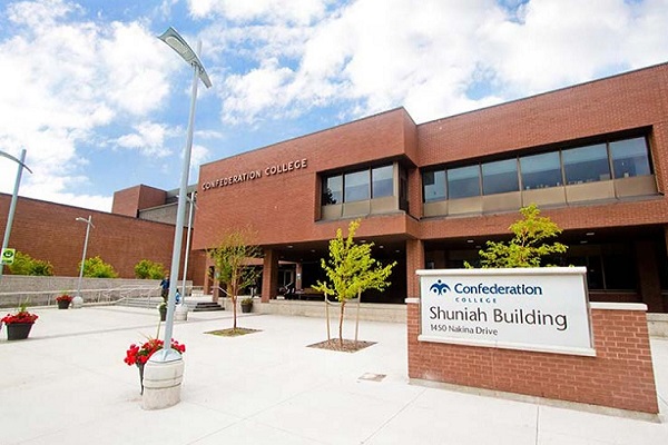 Confederation College of Applied Arts and Technology